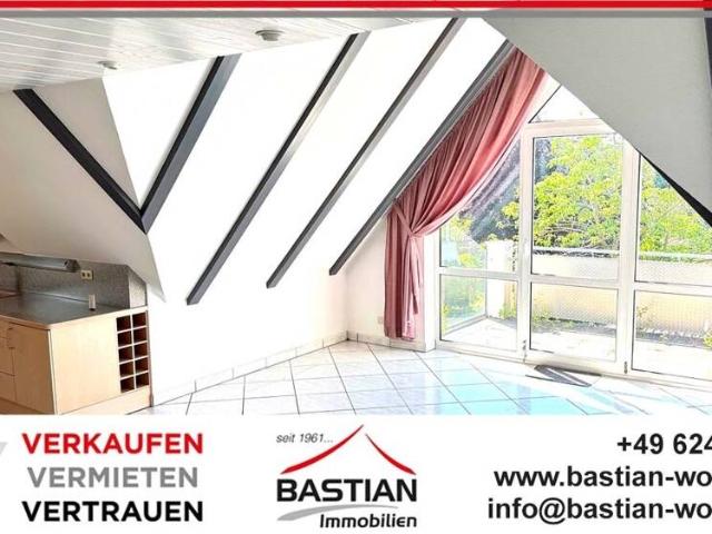 Vom zweiten sieht man besser: DG Maisonette 4 ½ Zimmer Balk. off. Grundriss TG! Leiselheim!
