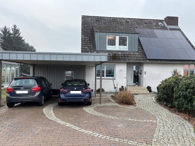 von privat: EFH mit viel Natur & moderner Energietechnik in 27432