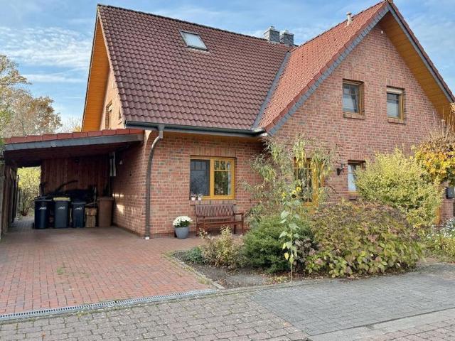 Von privat! Schöne Doppelhaushälfte in beliebter Lage in Stuhr