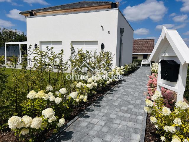 Neubau Traum 2024 von privat ideal für Pendler WOB/BS/WF