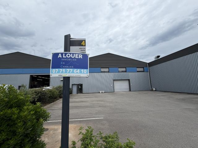 Vongy Park local entrepôt et bureaux