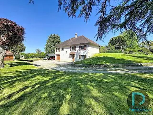 Vonnas 01540 Achat / Vente maison 8 pièces t8 piscine