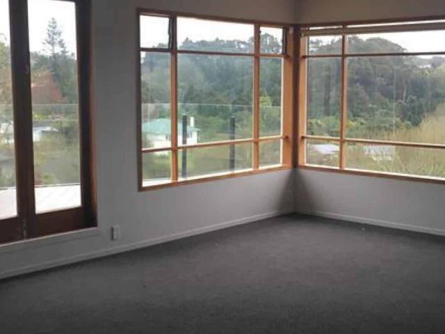 Vogeltown 2 Bedrooms & 2 Bathroom