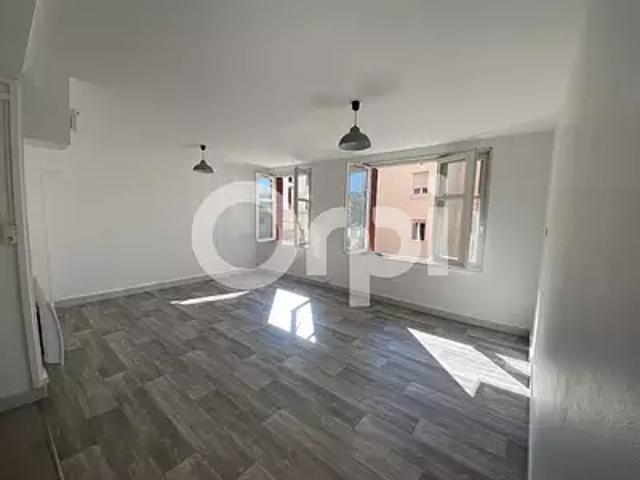 Voiron 38500 Achat / Vente appartement 3 pièces t3 cave