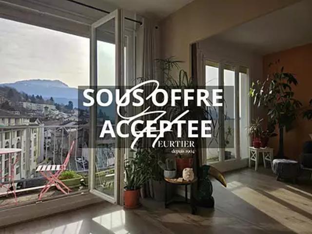 Voiron 38500 Achat / Vente appartement 3 pièces t3 au dernier étage parking