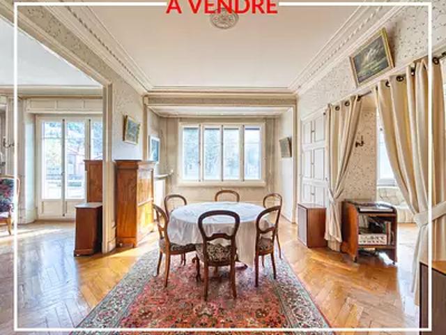 Voiron 38500 Achat / Vente appartement 5 pièces t5 cave