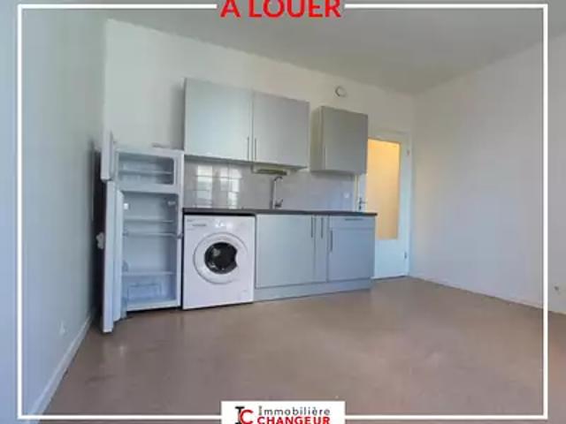 Voiron 38500 Location appartement 2 pièces t2 cave parking