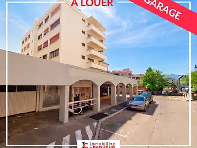 Voiron 38500 Location parking