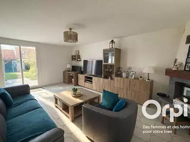 Voisins le Bretonneux 78960 Achat / Vente maison 6 pièces t6 jardin
