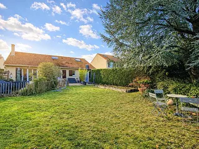 Voisins le Bretonneux 78960 Achat / Vente maison 6 pièces t6 terrasse parking