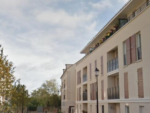 Voisins Le Bretonneux Proche village