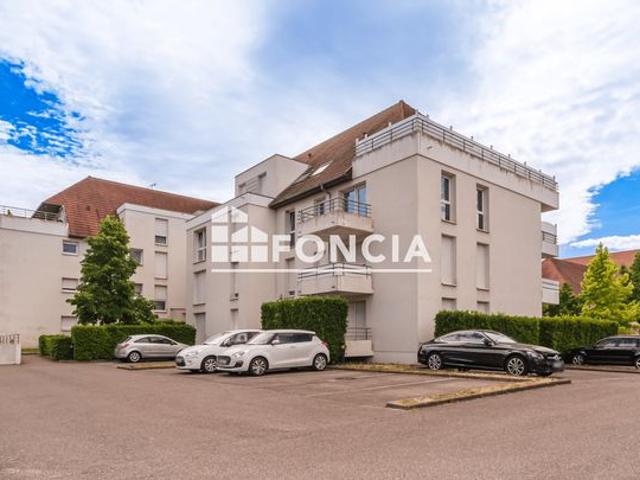 VOLGELSHEIM/ Appartement T2 lumineux avec balcon et garage
