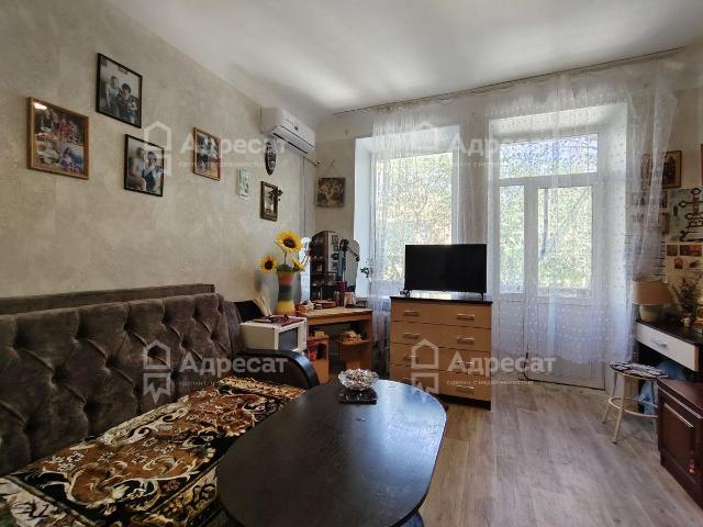 Волгоград, Тракторозаводский район, Дегтярева ул,31