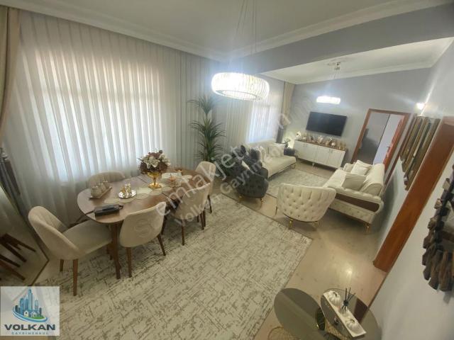 Volkan Gyo'dan Satılık Sultançifligi Mh 3+1 140m2 4.kat Daire