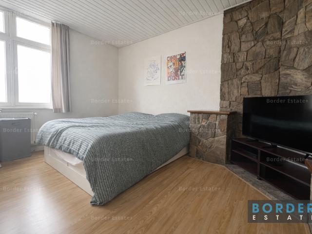 Volksbondweg B02