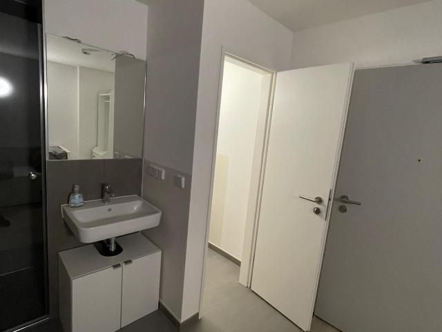 Voll möbeliertes 1 Timmer Studio auf Zeit in der Nähe der Schönhauser Allee Berlin, Berlin Amsterdam Apartments for Rent