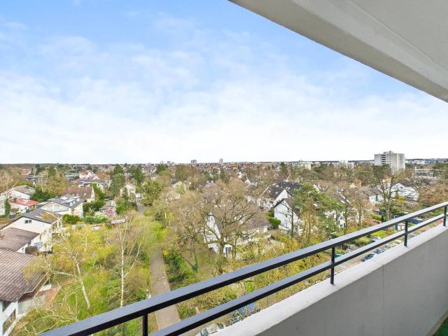 Voll möblierte 1 Zimmer Wohnung mit Fernblick ins Grüne