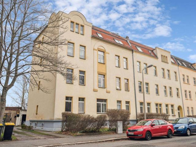Voll vermietetes Mehrfamilienhaus mit 8 Parteien in Zwickau Pölbitz