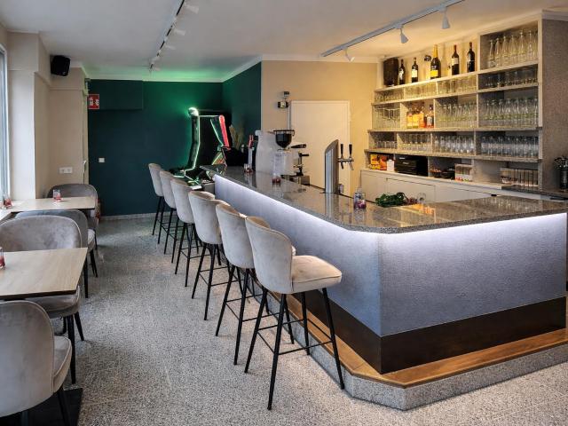 Voll vermietetes Wohn und Geschäftshaus in zentraler Lage