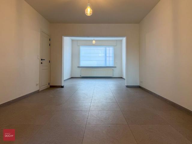 Volledig vernieuwde BURGERWONING met alle modern comfort | Kortrijkseweg 317