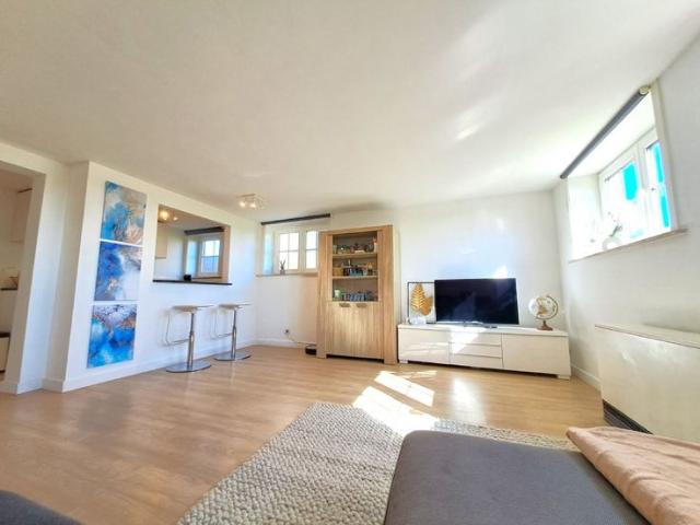 Volledig gerenoveerd 1 slaapkamer appartement vlakbij zeedij