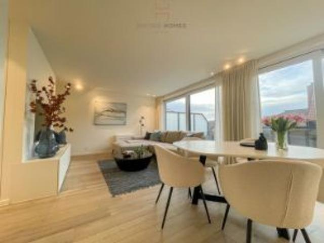 Volledig gerenoveerd appartement in nabijheid van de zeed.