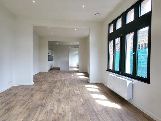 Volledig gerenoveerd appartement met 2 slaapkamers in het hart van Gent