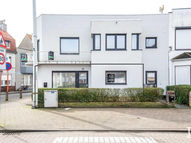 Volledig gerenoveerd appartement op centrale ligging