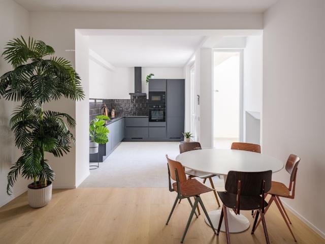 Volledig gerenoveerd en energiezuinig 3 slpk appartement met terras