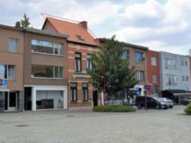 Volledig gerenoveerde herenwoning in centrum