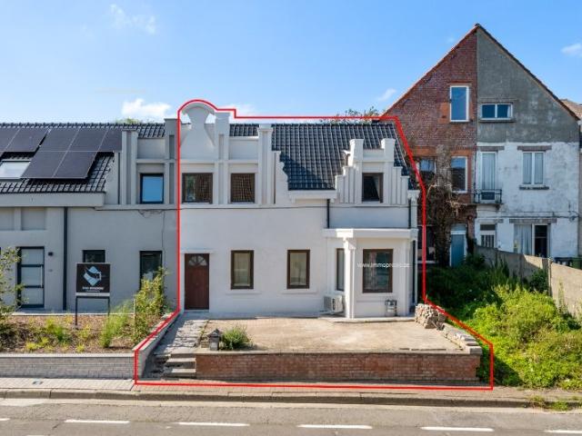 Volledig gerenoveerde woning