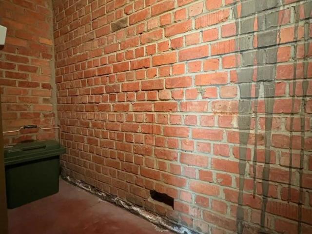 Volledige gerenoveerd appartement met garage en terras in centrum