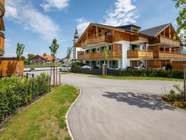 Vollmöblierte 3 Zimmer Wohnung mit Tiefgaragenparkplatz und Lift in Wals Siezenheim