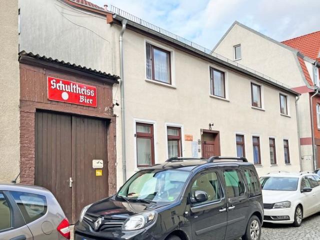 Vollvermietetes Mehrfamilienhaus im Zentrum von Fürstenberg
