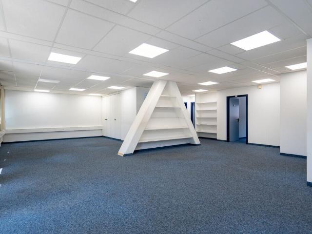 Office for rent in PULLY 165 m² | dreamo. Ch