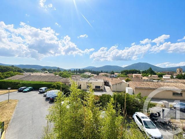 Votre agence Century 21 Cogolin vous propose ce studio avec. 29m² Le Plan de la Tour