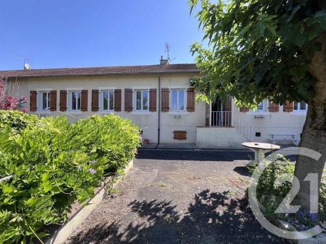 Votre agence Century 21 Laperouse vous présente cette maison. 123m² Cagnac les Mines