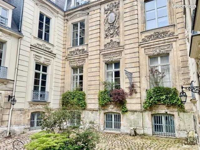 Votre agence de proximité locale DELAITRE IMMOBILIER Rouen centre historique au calme dans bel immeuble de caractère