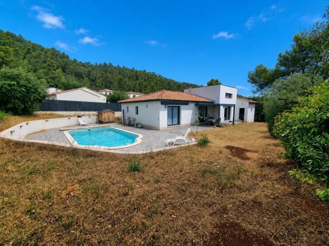 Votre coin de paradis vous attend ! 113m² Le Luc