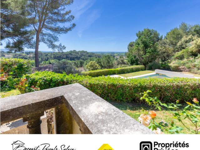 Votre refuge en Provence: vue spectaculaire, calme absolu et nouveau prix