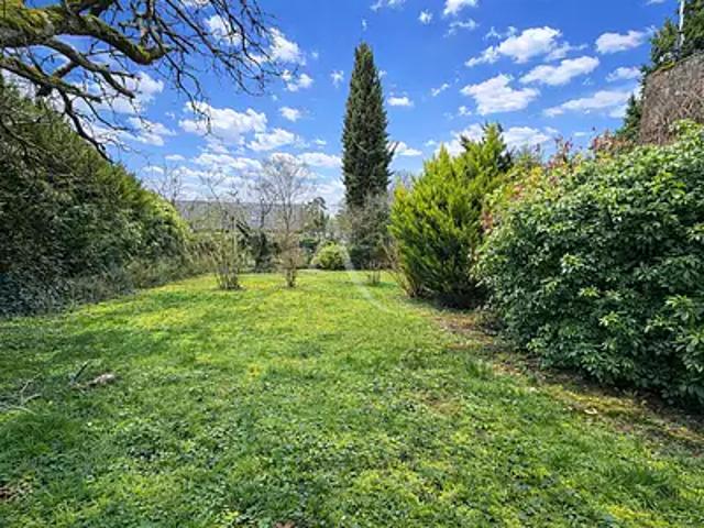 Vouvray 37210 Achat / Vente maison 5 pièces t5 au dernier étage terrasse