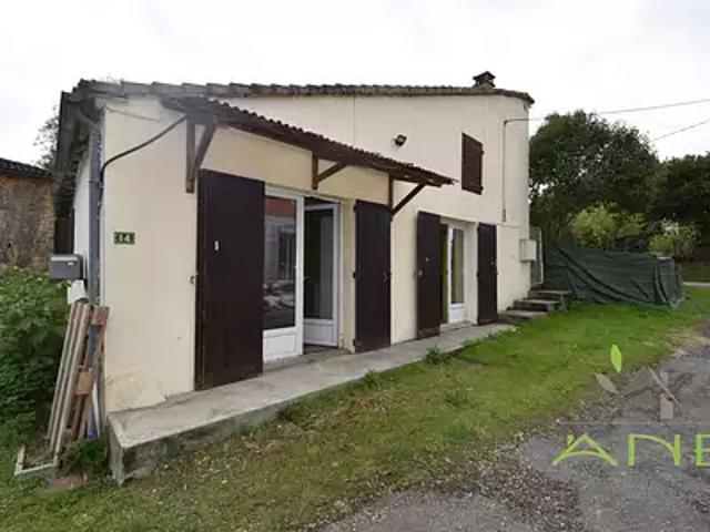 Vouzan 16410 Achat / Vente maison 4 pièces t4