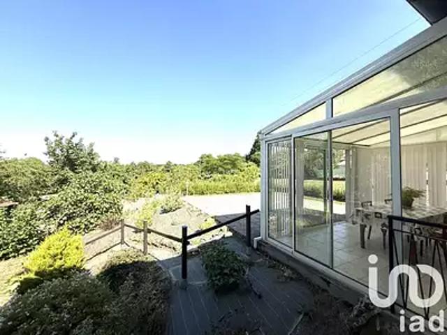 Vouillé 86190 Achat / Vente maison 6 pièces t6 parking