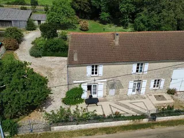 Voulême 86400 Achat / Vente maison 6 pièces t6