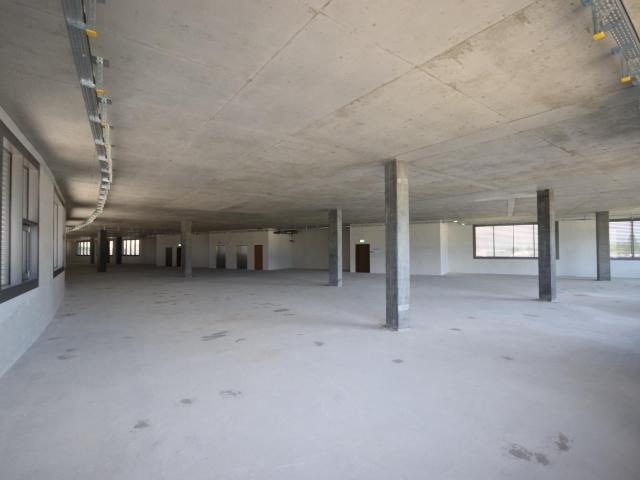 Mixed use building for rent in Meyrin 550 m² | dreamo. Ch