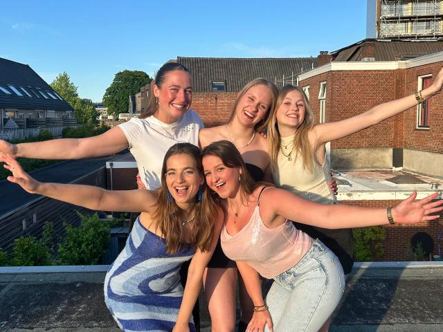 Vrouwenhuis Du Sabot zoekt nieuwe huisgenoot!