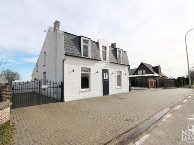 Vrijstaande woning met fantastisch vrij uitzicht