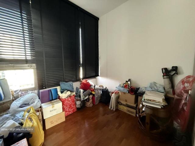 Vue 8 Residence D18, Condominium