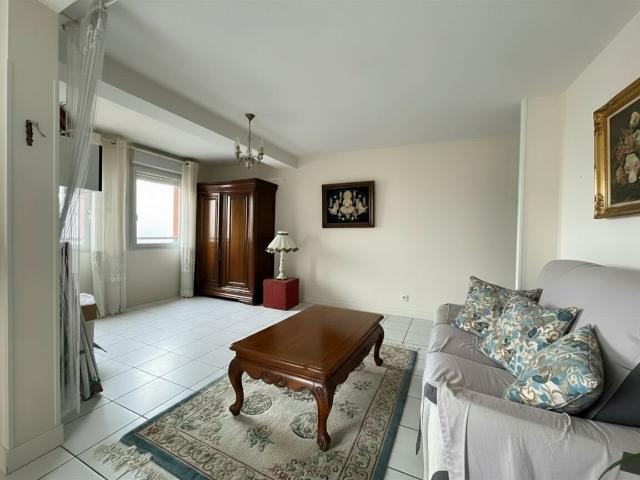 Vue cathédrale, terrasse plein Sud, confort et ascenseur pou. 97m² Périgueux
