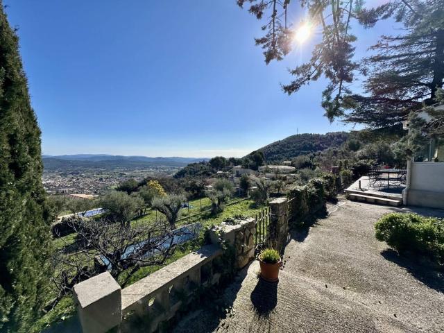 vue d'exception calme ensoleillée propriété atypique